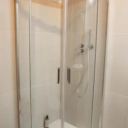 فندق مبيت وإفطار San Pietro Prestige روما