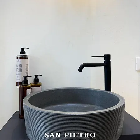 فندق مبيت وإفطار San Pietro Prestige 4*